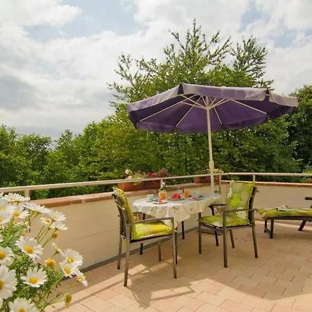 Nisius Apartment *